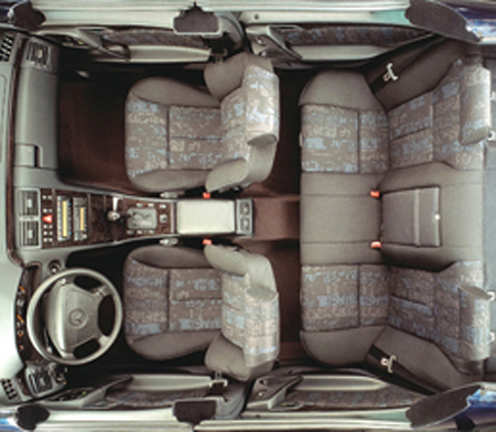 MERCEDES BENZ E CLASS