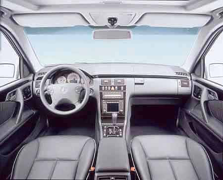 MERCEDES BENZ E CLASS