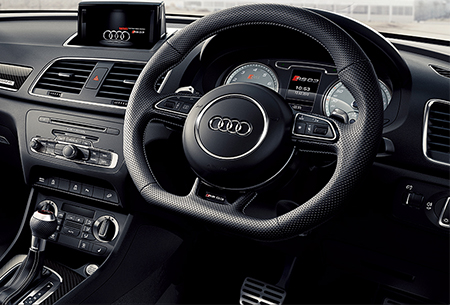 AUDI RS Q3