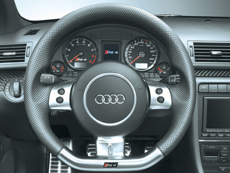 AUDI RS4 AVANT