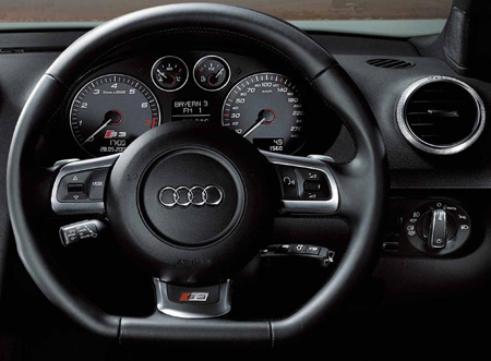 AUDI S3