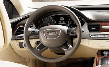 AUDI A8