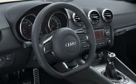 AUDI TT COUPE