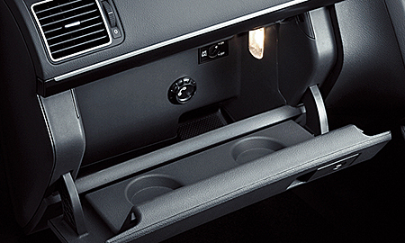 VOLKSWAGEN GOLF TOURAN