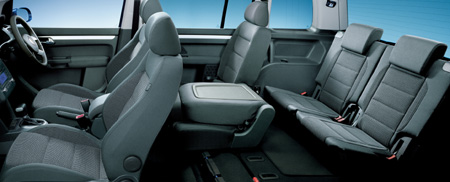 VOLKSWAGEN GOLF TOURAN