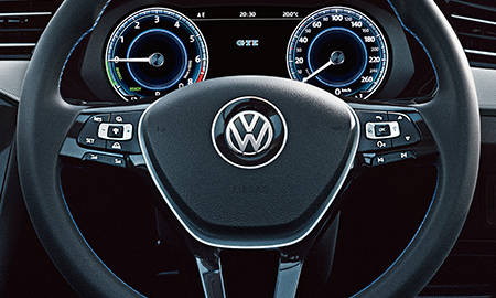 VOLKSWAGEN PASSAT GTE VARIANT