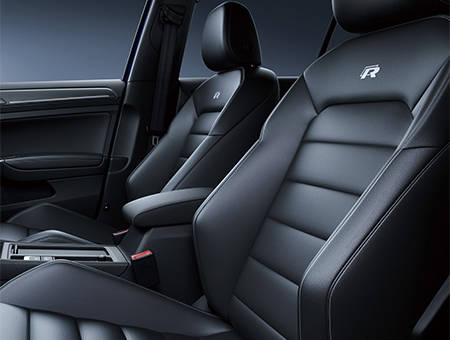 VOLKSWAGEN GOLF R