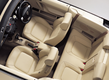VOLKSWAGEN NEW BEETLE CABRIOLET