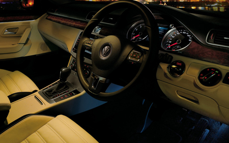 VOLKSWAGEN PASSAT CC