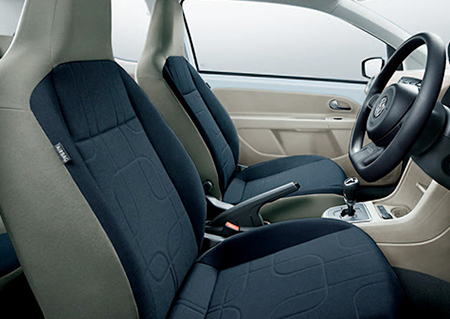 VOLKSWAGEN UP