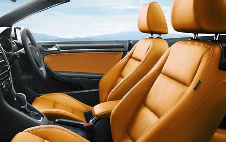 VOLKSWAGEN GOLF CABRIOLET