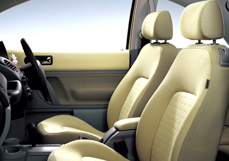 VOLKSWAGEN NEW BEETLE