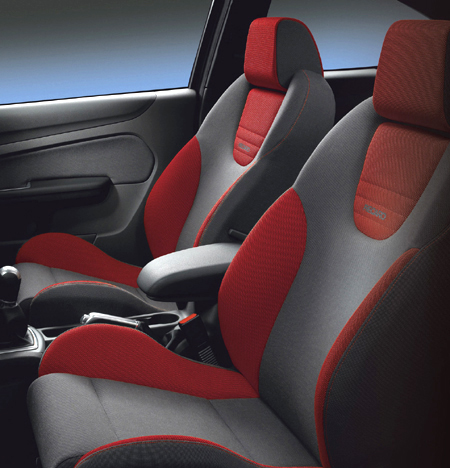 EUROPE FORD FOCUS