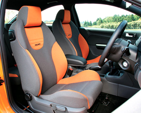 EUROPE FORD FOCUS