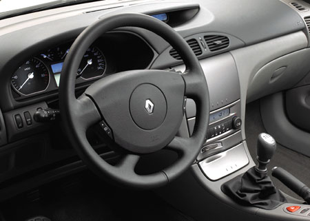 RENAULT LAGUNA