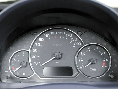 PEUGEOT 1007