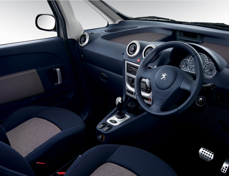 PEUGEOT 1007