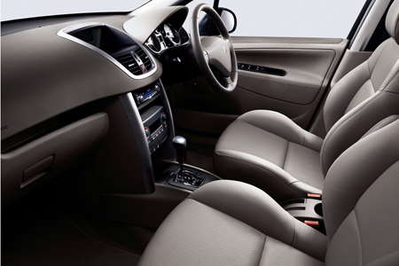PEUGEOT 207