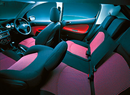 PEUGEOT 206