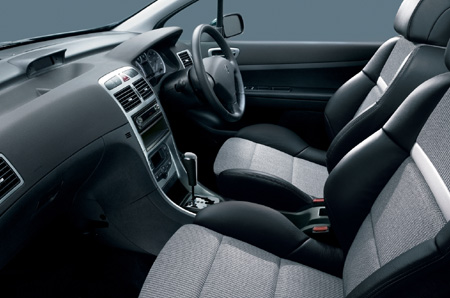 PEUGEOT 307
