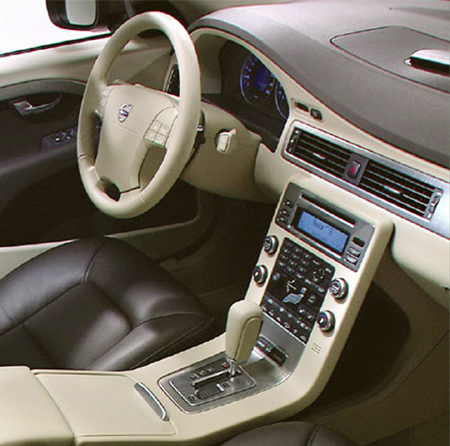 VOLVO XC70