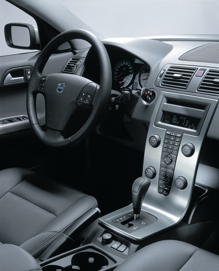 VOLVO S40