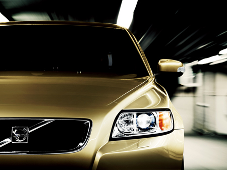 VOLVO S40