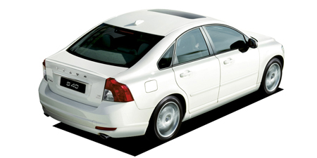 VOLVO S40