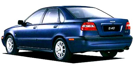 VOLVO S40