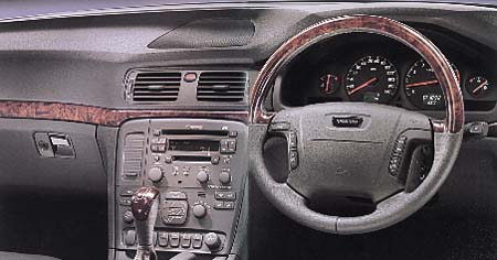 VOLVO S80