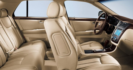 CADILLAC DTS