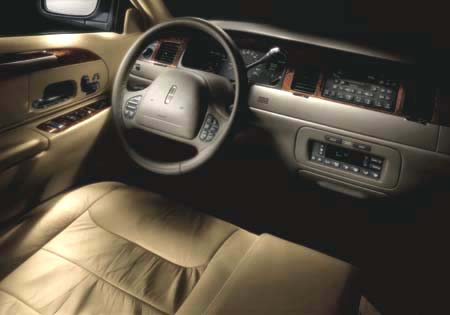 LINCOLN TOWNCAR