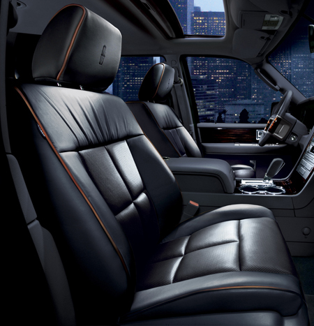 LINCOLN NAVIGATOR