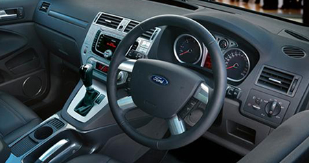 FORD KUGA