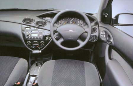 EUROPE FORD FOCUS
