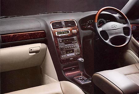 HYUNDAI XG300L
