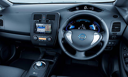 NISSAN LEAF S