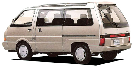 NISSAN VANETTE LARGO COACH SUPER SALOON