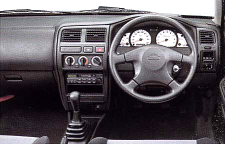 NISSAN PULSAR SERIE SRV 1800