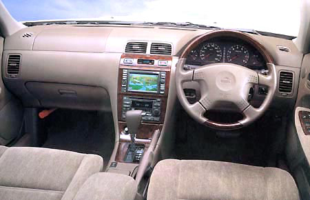 NISSAN CEFIRO WAGON 20 CRUISING