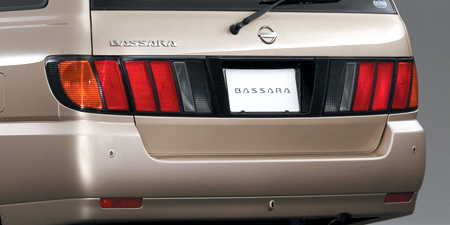 NISSAN BASSARA V