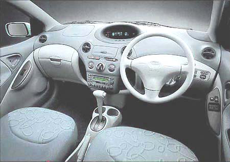 TOYOTA VITZ B ECO PACKAGE