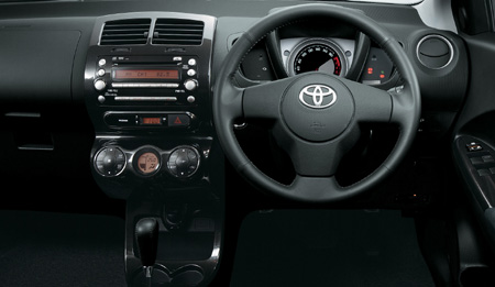 TOYOTA IST 150X C PACKAGE
