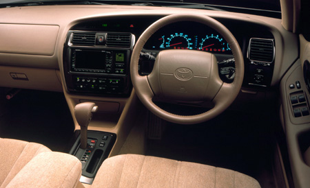 TOYOTA AVALON 3 0 G