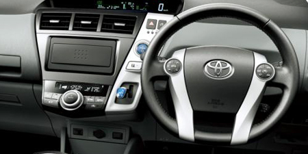 TOYOTA PRIUS ALPHA G TOURING SELECTION