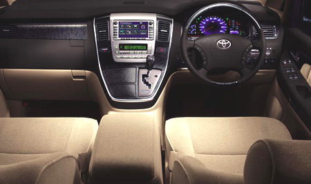 TOYOTA ALPHARD HYBRID BASEGRADE