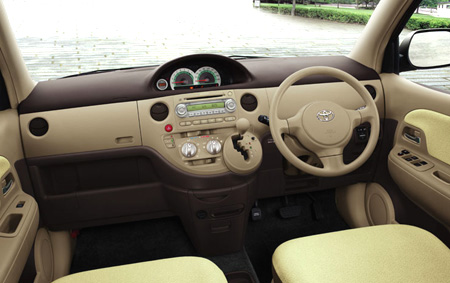 TOYOTA SIENTA G