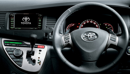 TOYOTA ISIS G U SELECTION