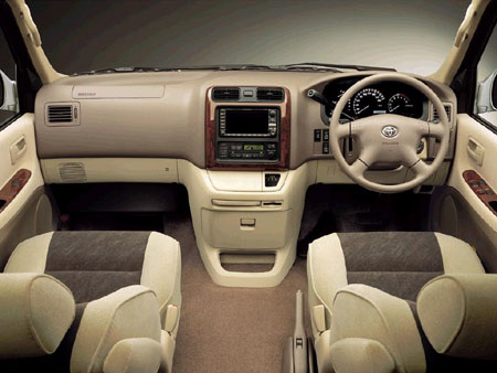 TOYOTA GRANVIA Q PRESTIGE SELECTION