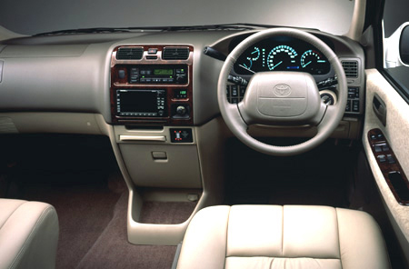 TOYOTA GRANVIA Q PRESTIGE SELECTION